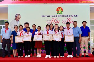HỘI THI NGHI THỨC, NGHI LỄ VÀ CHỈ HUY ĐỘI GIỎI HUYỆN CƯ KUIN NĂM HỌC 2023 – 2024